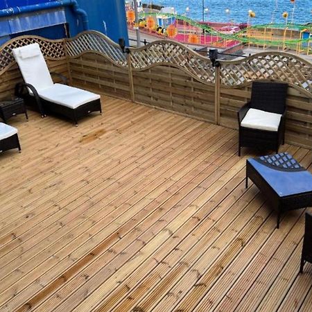 Sea View Apartment Large Balcony Whirlpool Bath 2 Bedrooms Sky Glass Tv Bridlington Bagian luar foto