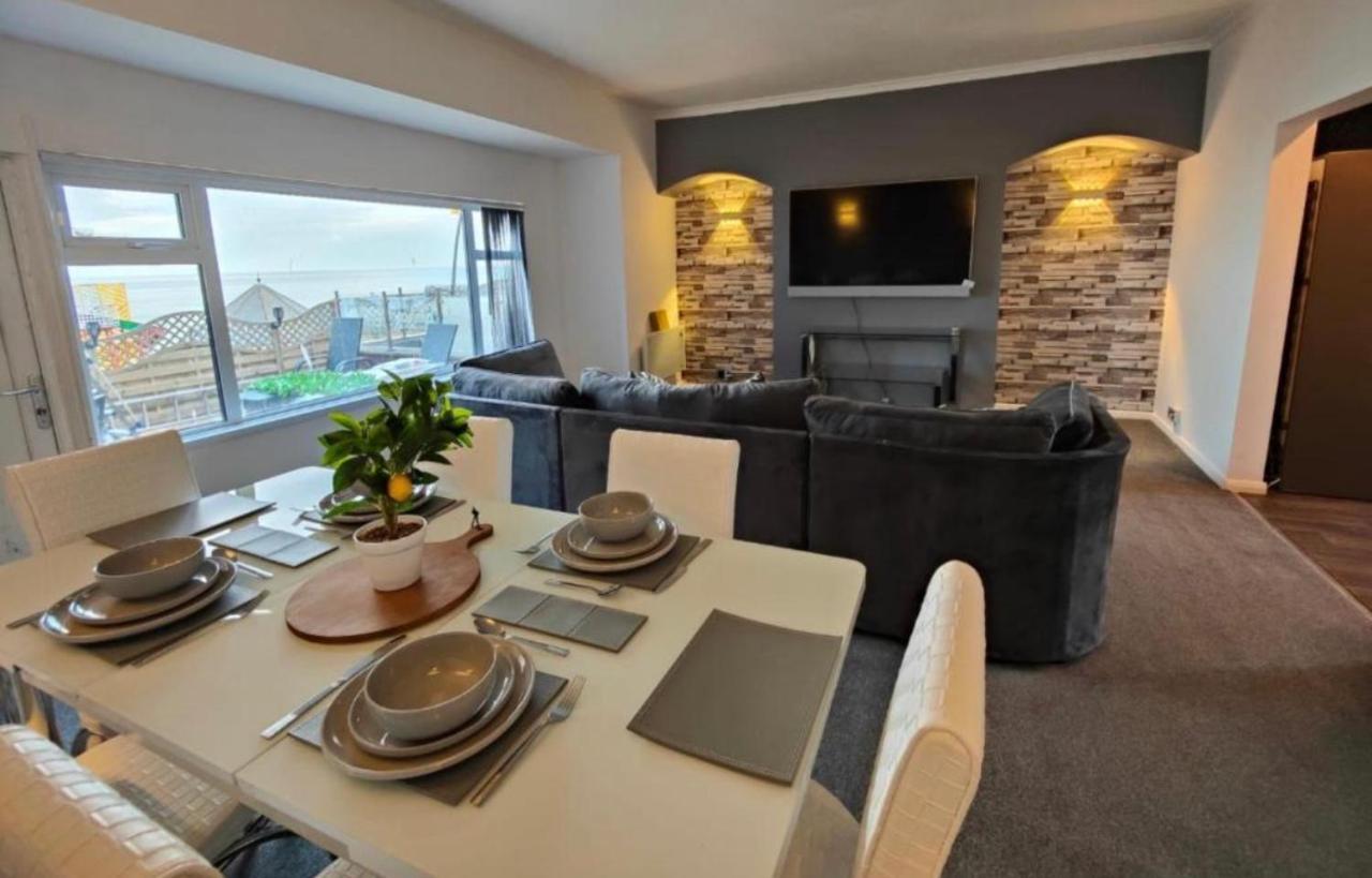 Sea View Apartment Large Balcony Whirlpool Bath 2 Bedrooms Sky Glass Tv Bridlington Bagian luar foto